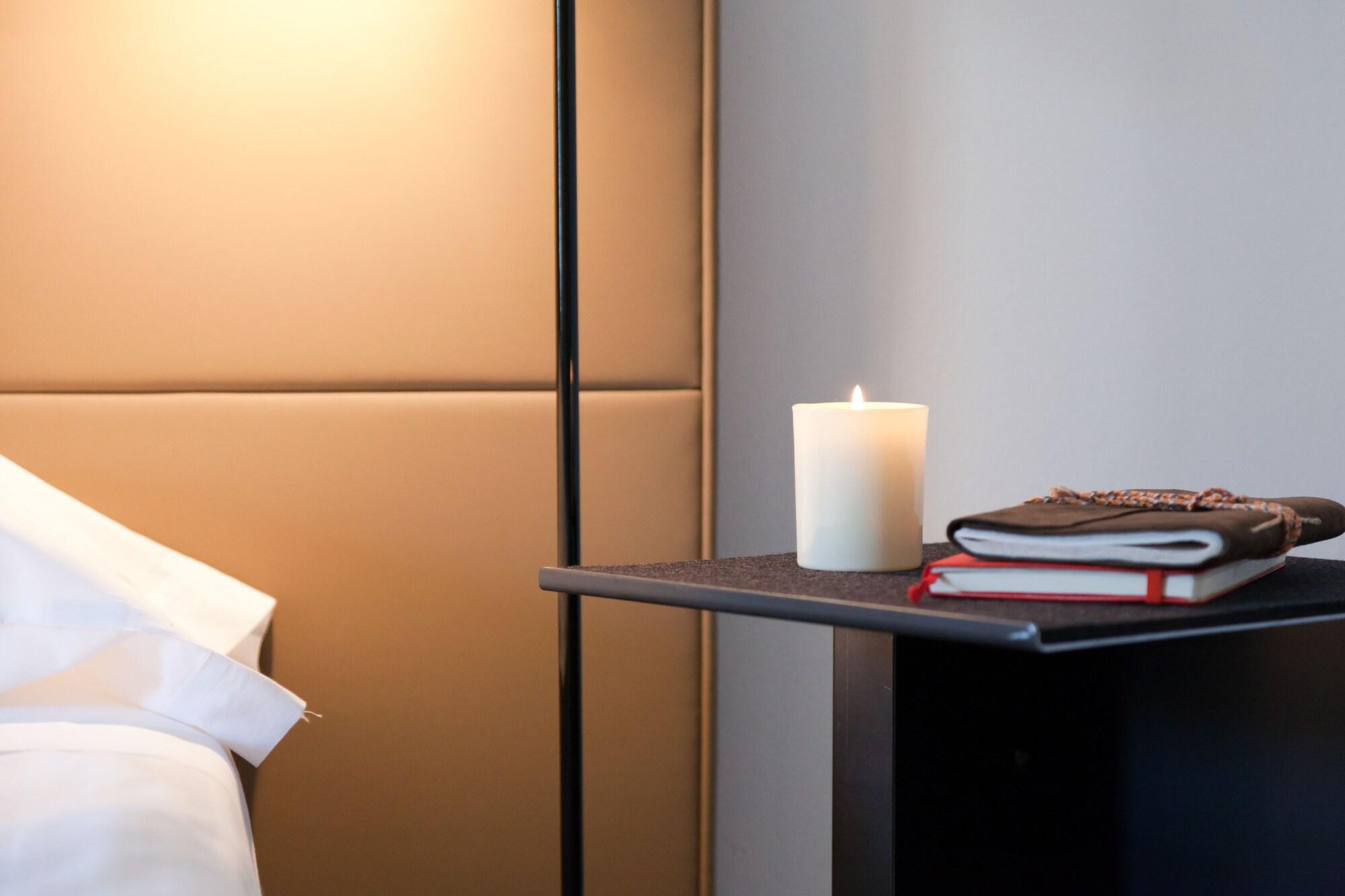 Hotel Alexandra Hotel, Curio Collection By Hilton