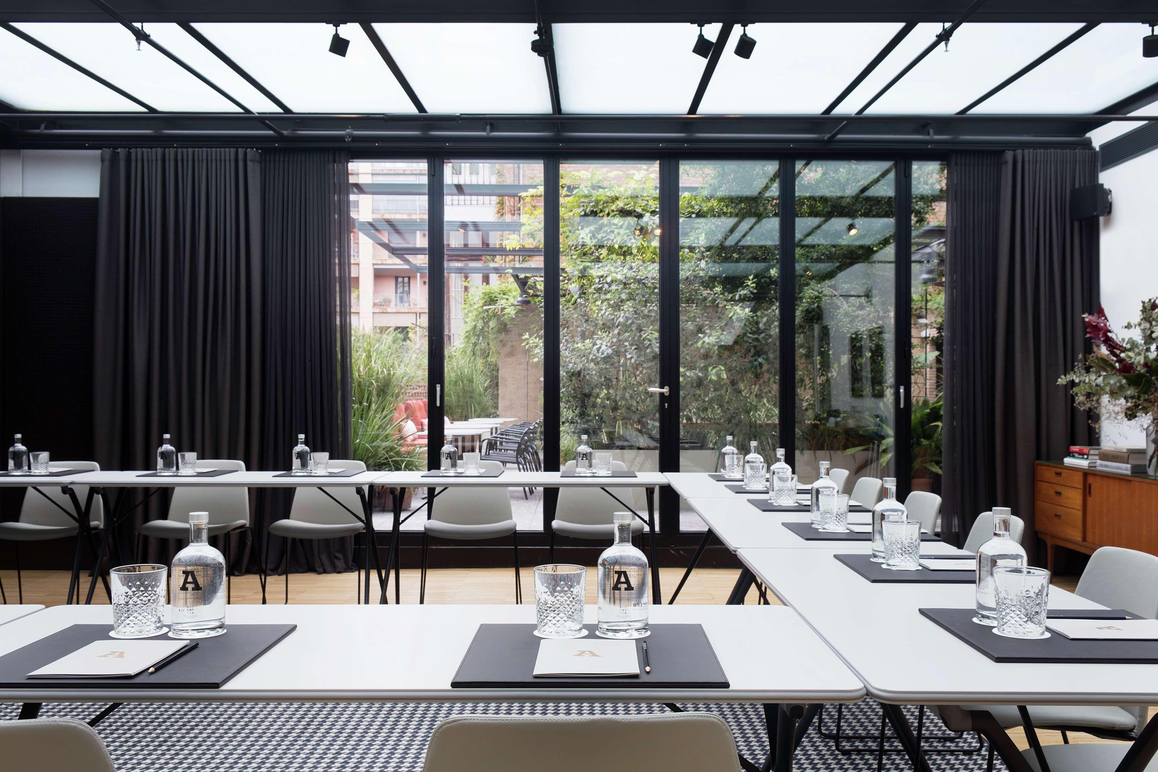 Hotel Alexandra Hotel, Curio Collection By Hilton Barcelona