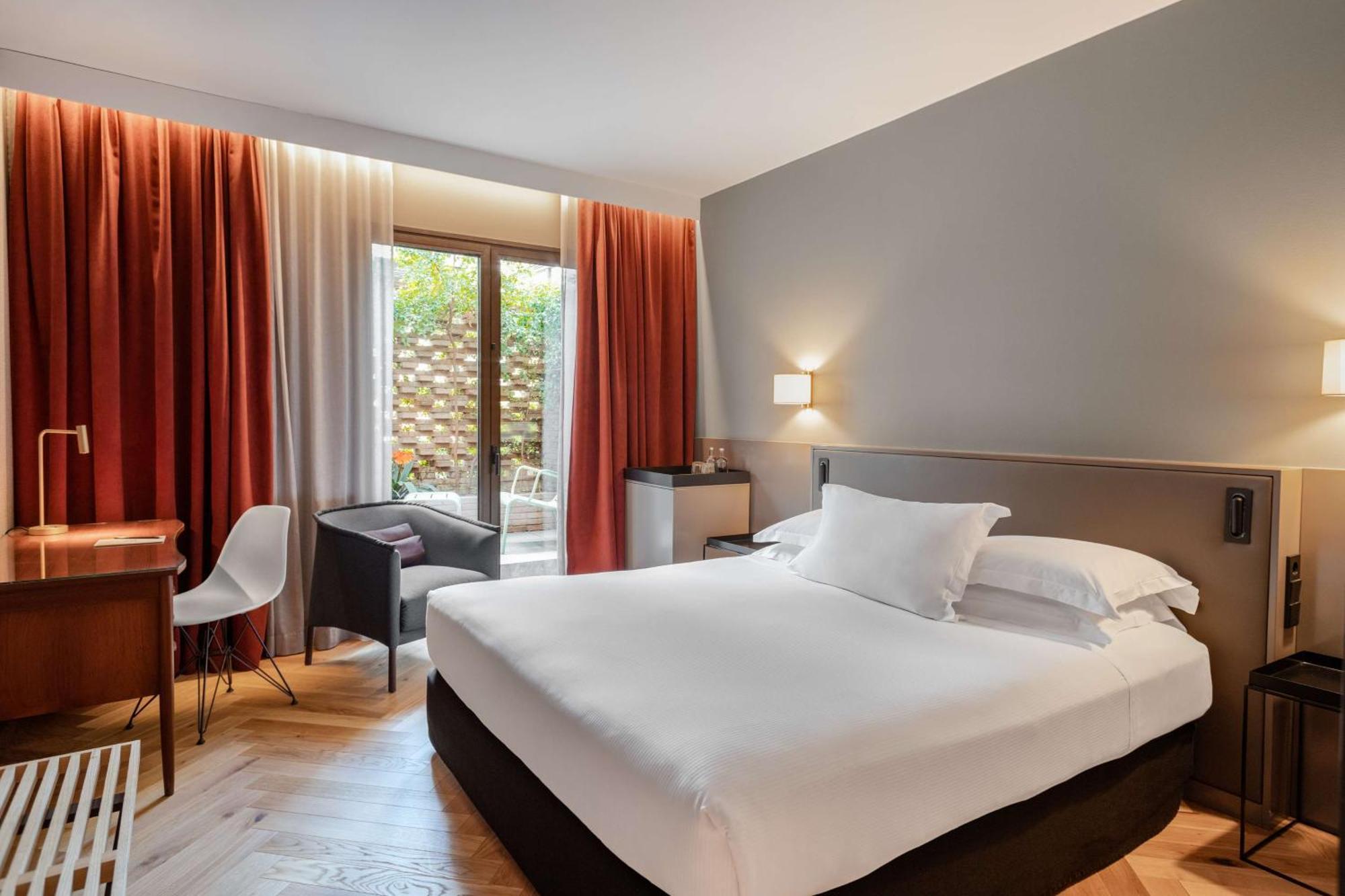Hotel Alexandra Hotel, Curio Collection By Hilton