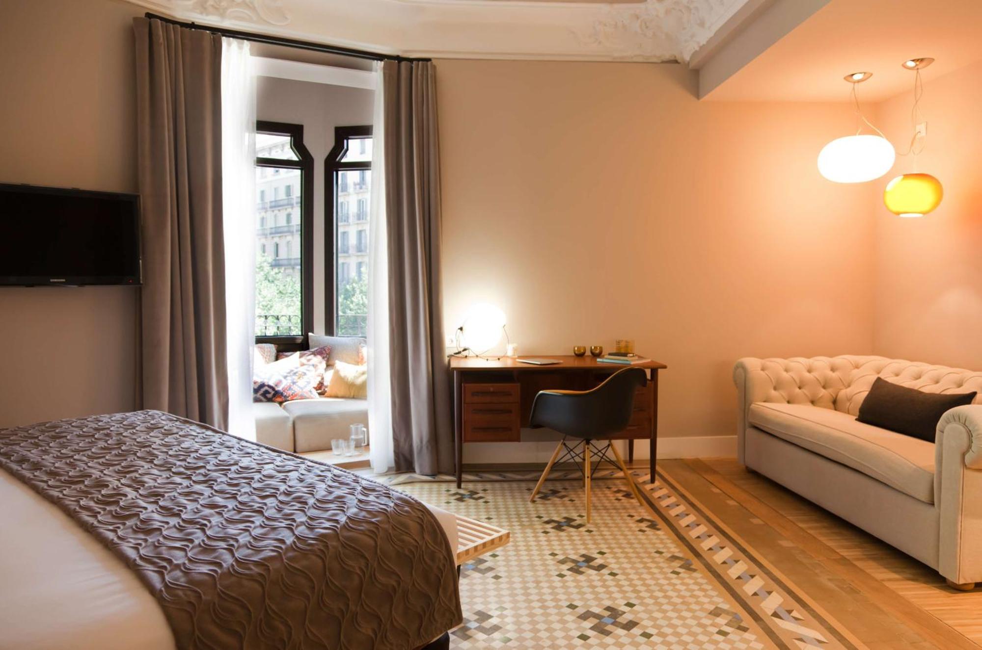 Alexandra Hotel, Curio Collection By Hilton Hotel 4*