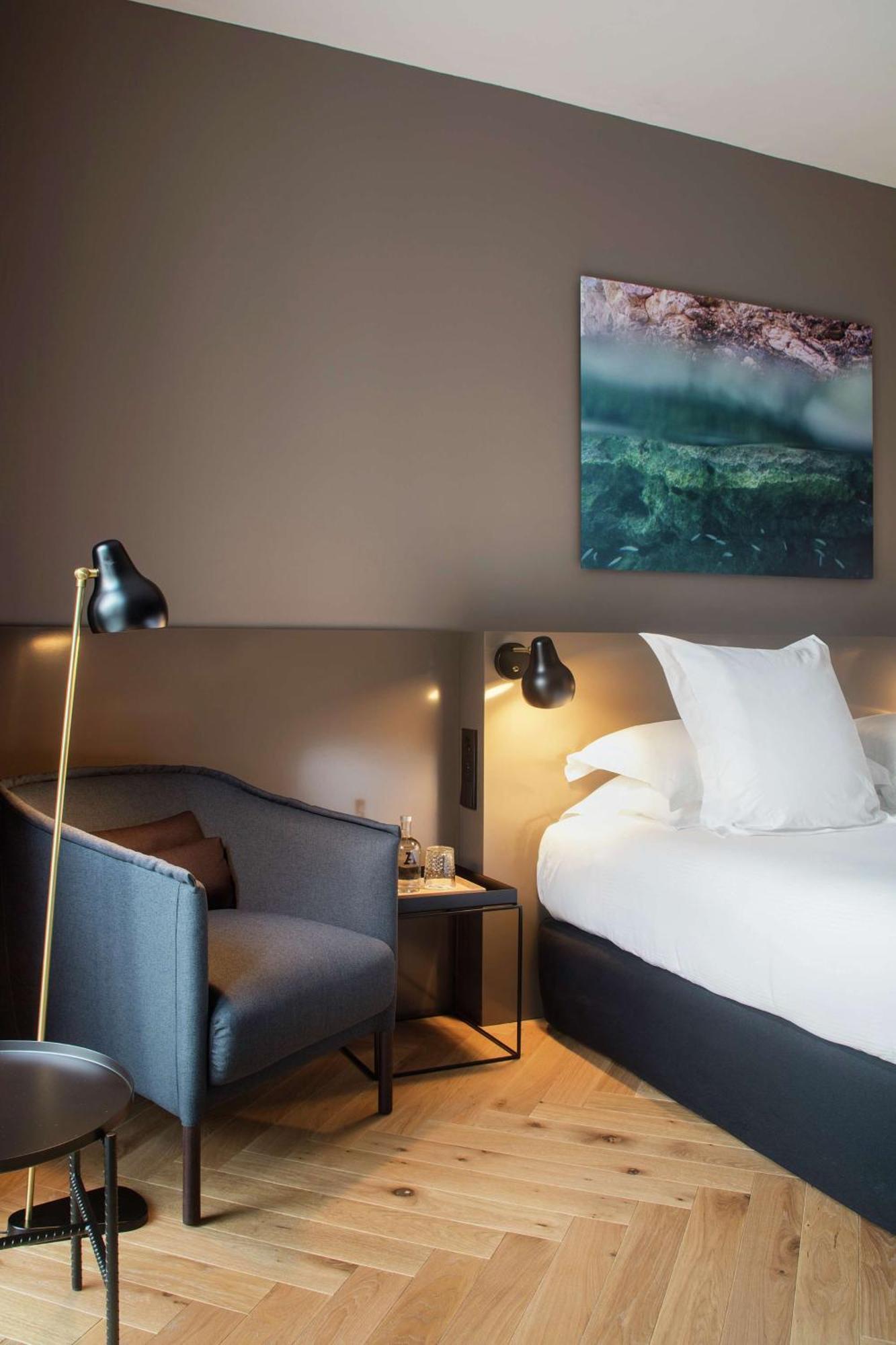 Alexandra Hotel, Curio Collection By Hilton Hotel 4*