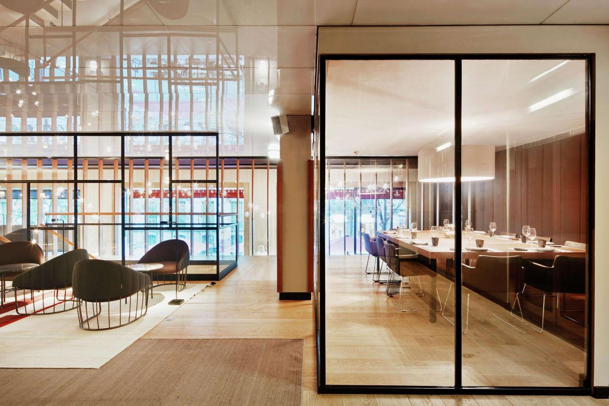 Alexandra Hotel, Curio Collection By Hilton 4* Barcelona